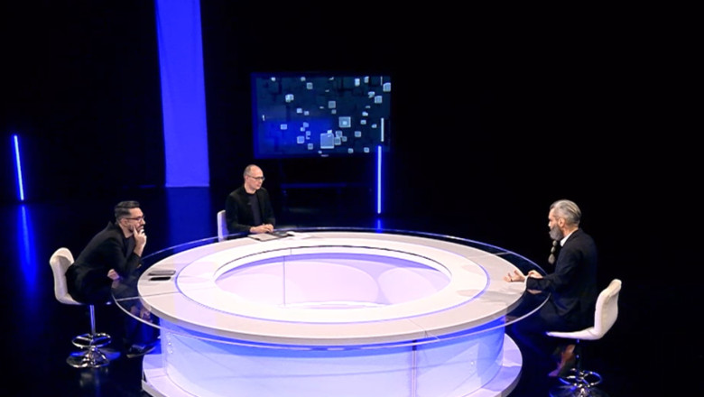 EXCLUSIV  „Expunerea repetată la tehnologie ne alterează comportamentul”. Profesorul Răzvan Rughiniș explică efectul AI asupra abilităților umane