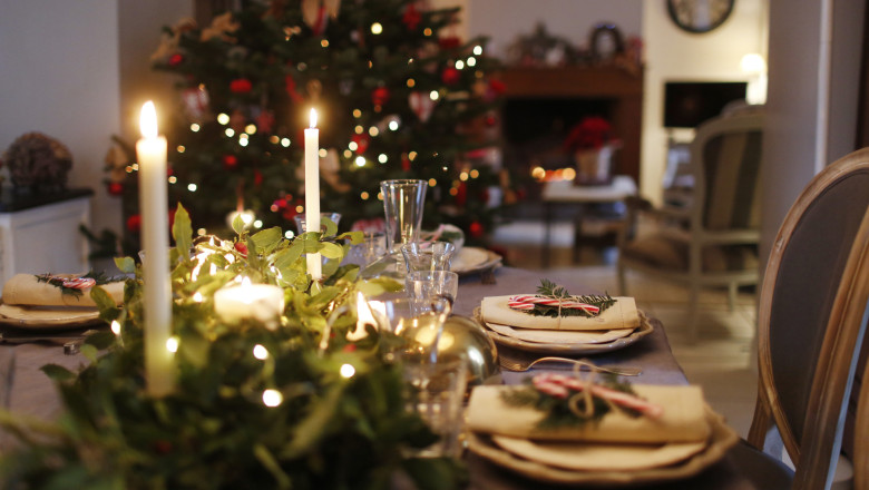 VIDEO  Sărbători sub semnul austerității. Bate vântul în multe dintre hotelurile și pensiunile din țară: „Lumea preferă să stea pe lângă casă”