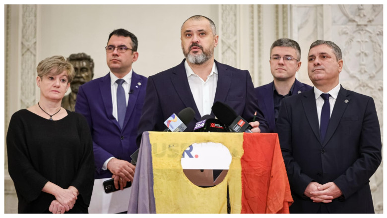 VIDEO  USR propune interzicerea organizațiilor și simbolurilor comuniste. Pedepse cu închisoarea pentru propaganda comunistă