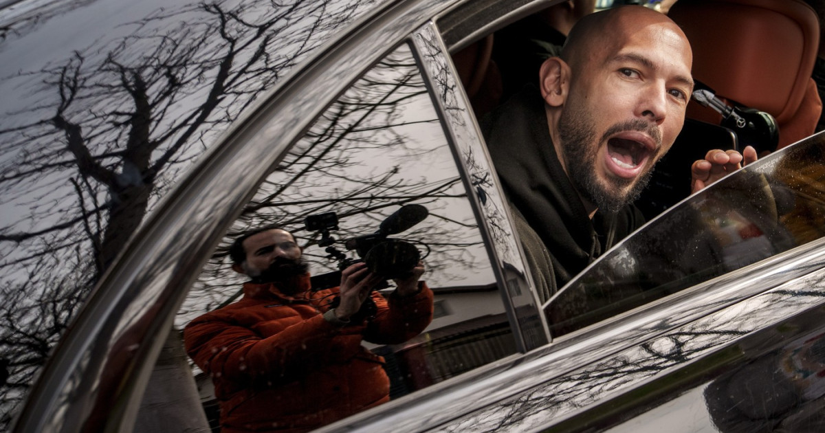 Andrew Tate a fost bătut în ringul de box. Reacții pe rețelele sociale: „Cam asta se întâmplă când nu te lupți cu femei”