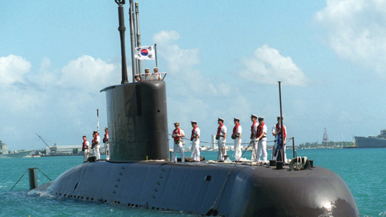 GALERIE FOTO  Lecția coreeană de apărare, model pentru Ucraina. „Poate să construiască orice fel de echipament militar”