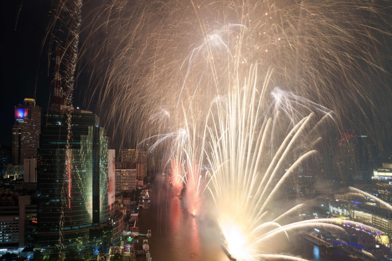 New Year Fireworks in Bangkok