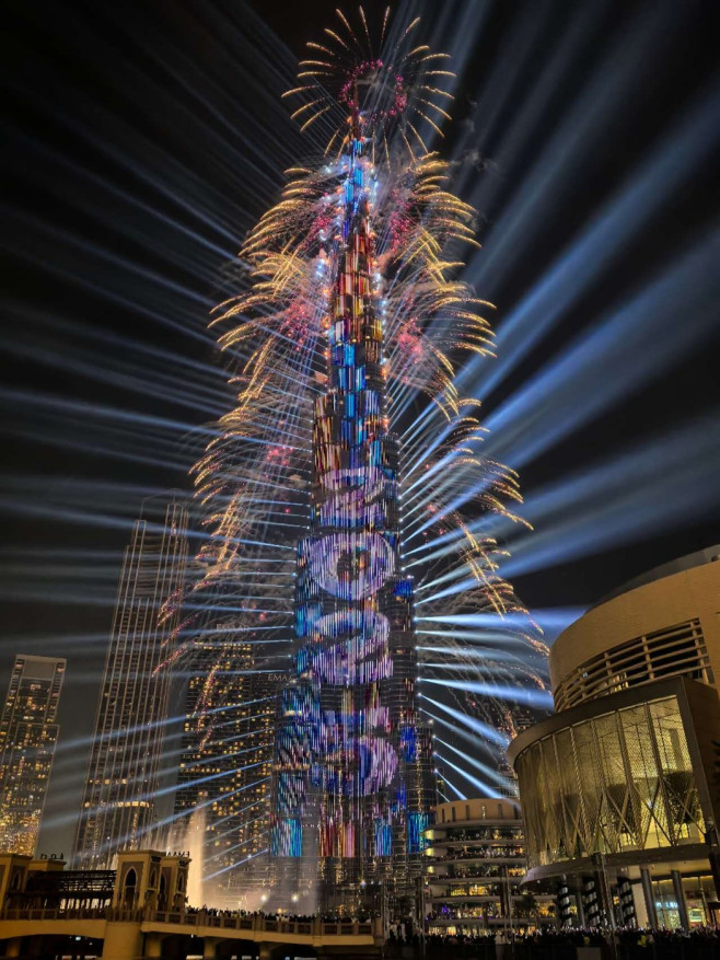 XINHUA PHOTOS OF THE DAY