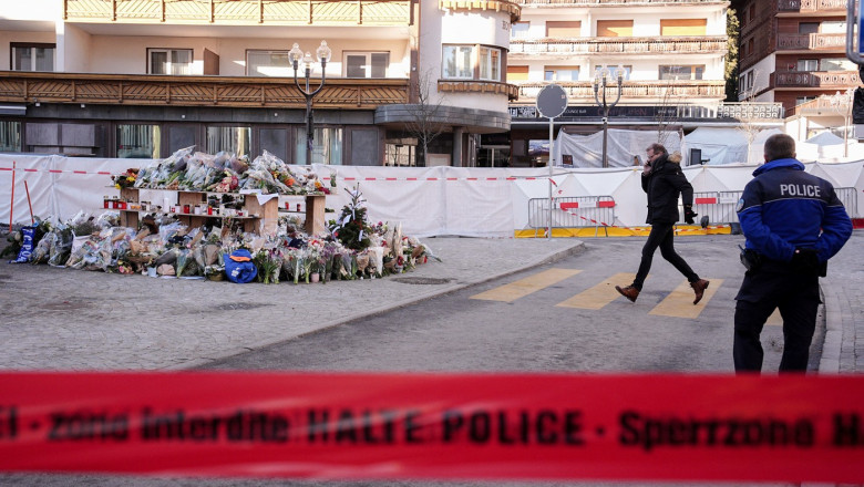 Cei doi administratori ai barului care a ars în Crans-Montana sunt anchetaţi de procurorii elveţieni