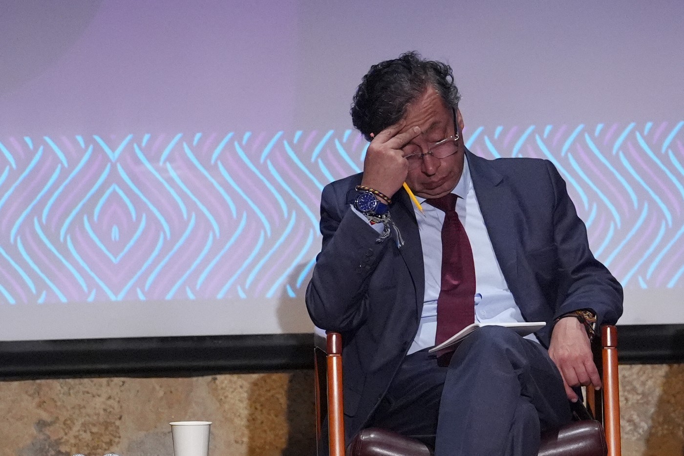 Trump spune că o operațiune militară a SUA în Columbia i se pare „o idee bună”. Cine este „omul bolnav, care vinde cocaină în SUA”