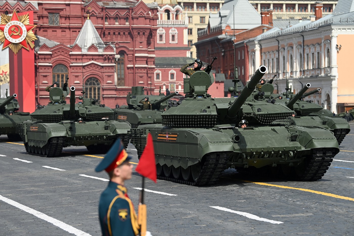 Analiștii sunt surprinși că Rusia nu a trimis încă tancul T-14 Armata pe front. Ce se ascunde în spatele „riscurilor reputaționale”