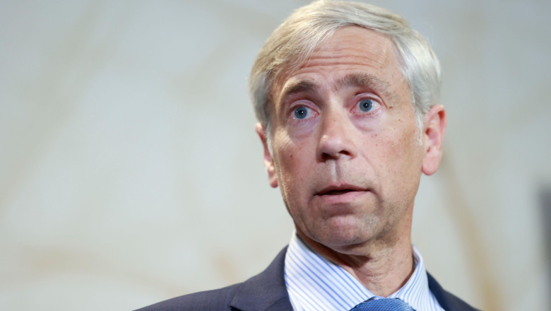 Barry Pollack, fost avocat al lui Julian Assange, va fi apărător al lui Nicolas Maduro