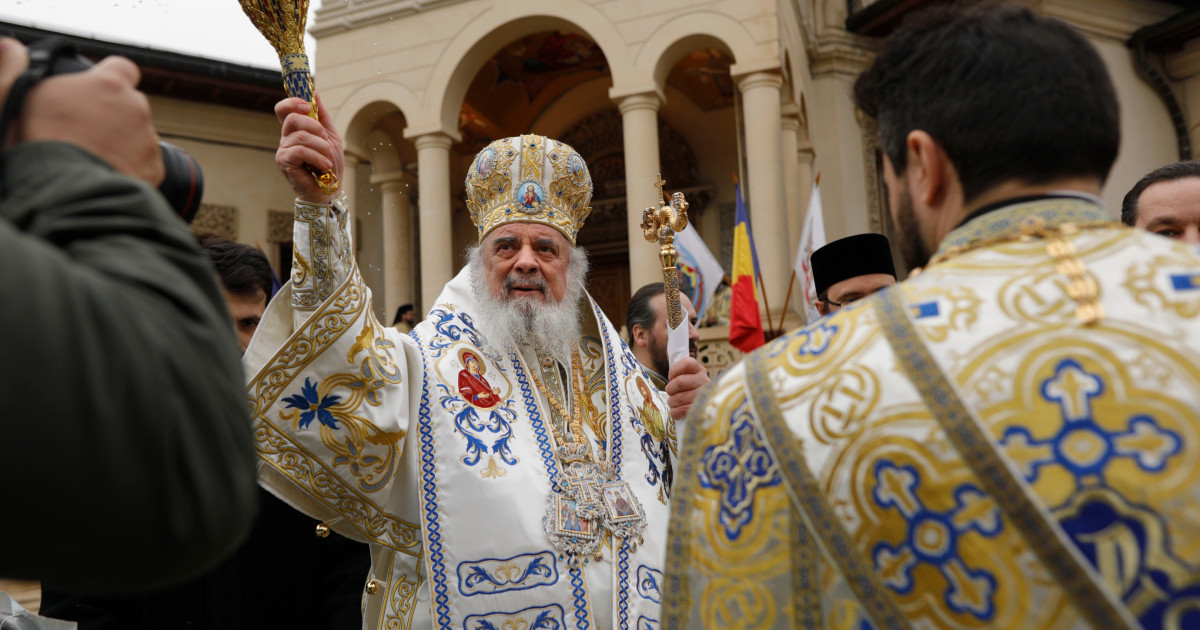 Mii de credincioși la slujbele de Bobotează 2026