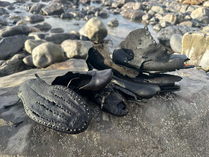 Hundreds of Victorian shoes found on beach from shipwreck