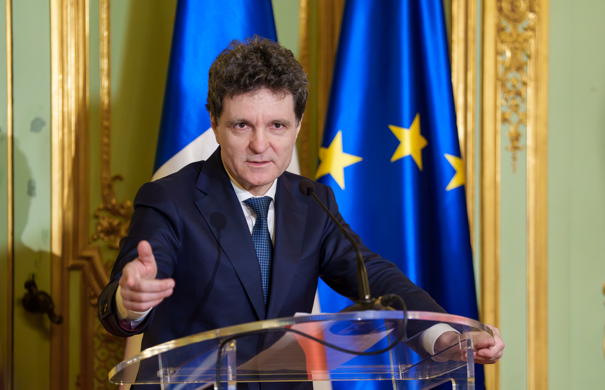 Nicușor Dan explică de ce ajutorul României pentru Ucraina a rămas confidențial. „Prin Parlament vom trece măsuri generice”