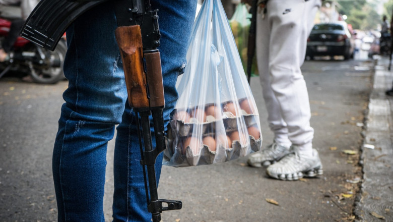 „Suntem fericiți, dar este periculos să recunoaștem”. Teamă și incertitudine în Venezuela după capturarea lui Maduro