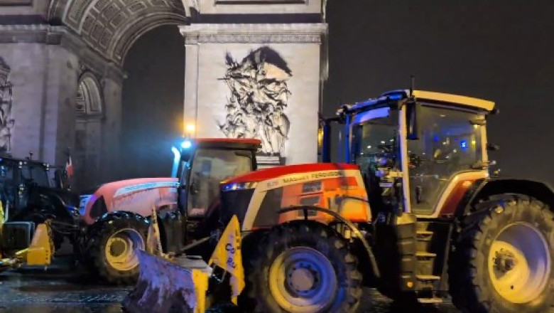 VIDEO  Proteste în Franța: Zeci de fermieri au intrat cu tractoarele în centrul Parisului şi au ajuns până la Turnul Eiffel