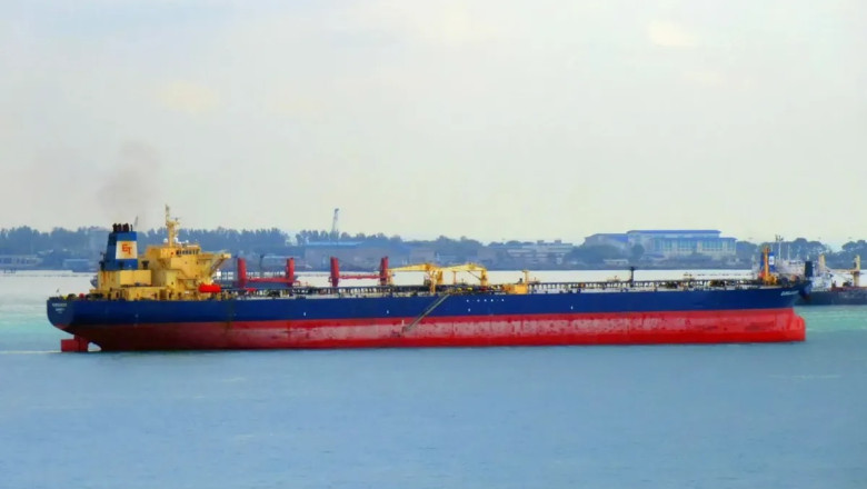 Un petrolier care are legături cu Rusia a fost atacat în Marea Neagră, anunță presa turcă