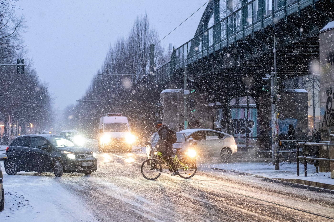 O parte din Europa se pregăteşte pentru sosirea unor intemperii puternice. Unde vor lovi furtunile Goretti şi Elli