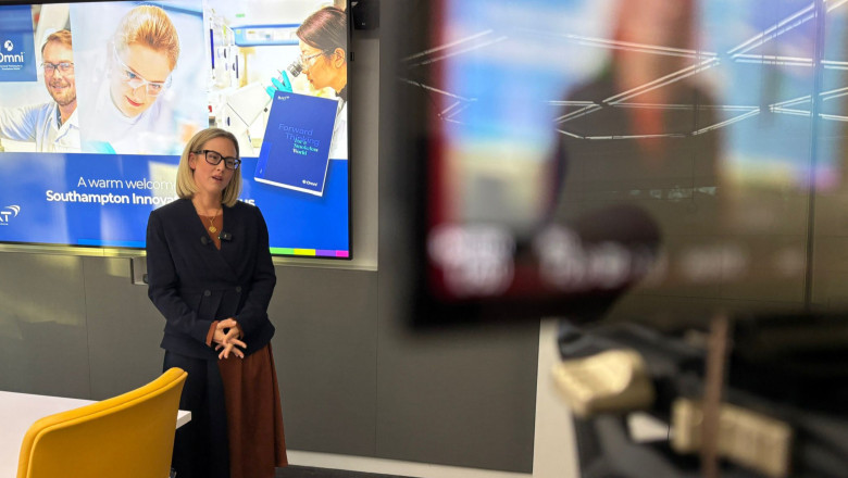 Deși știința susține reducerea riscurilor asociate fumatului, dezbaterea publică rămâne polarizată