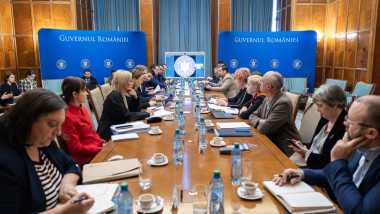 legile justitiei guvern