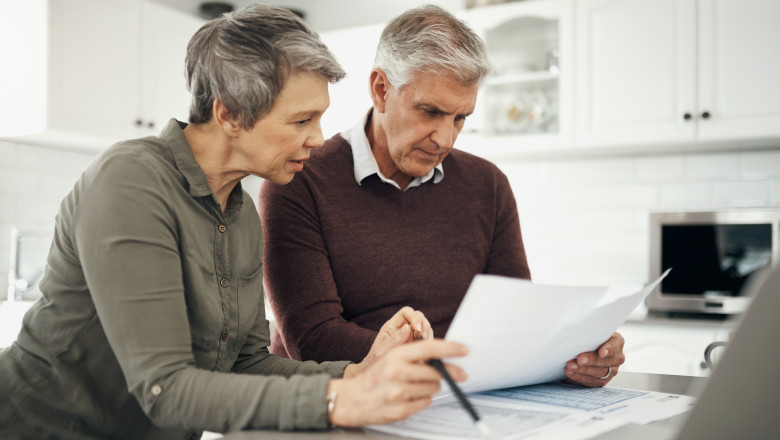 Vechimea în muncă în 2026: Ce înseamnă o lună lucrată raportată la zile calendaristice