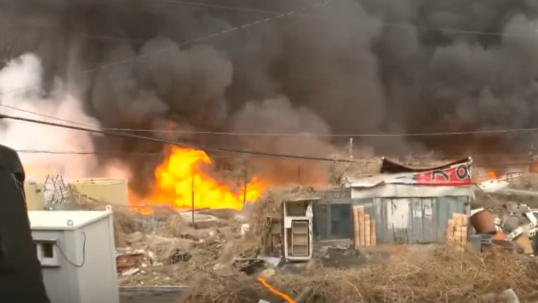 VIDEO  Incendiu major în ultima zonă săracă din districtul de lux Gangnam din Seul: 300 de pompieri intervin