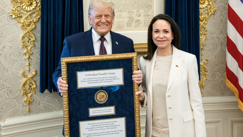 VIDEO  Maria Corina Machado i-a oferit lui Donald Trump medalia Premiului Nobel pentru Pace. Liderul SUA: Un gest minunat de respect reciproc