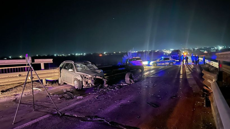 Accident cu 8 răniți în Galaţi: Un șofer băut a intrat pe contrasens şi s-a ciocnit cu o altă maşină