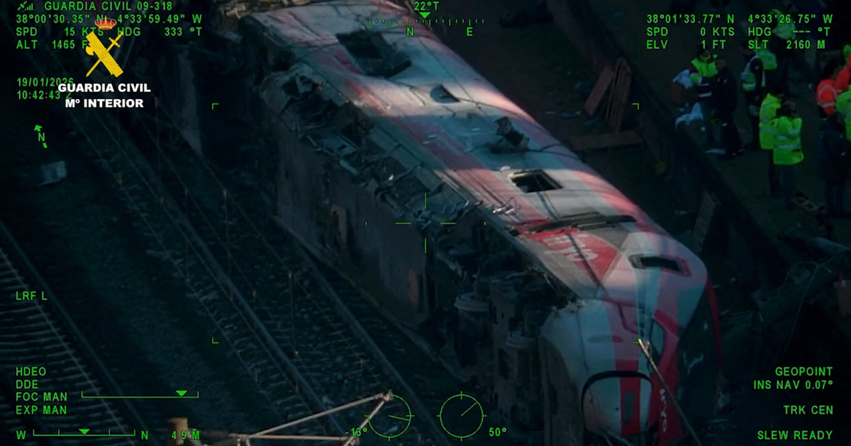 O fetiță de 6 ani, singura supraviețuitoare din familia sa în tragedia feroviară din Spania: „Un miracol” Kép