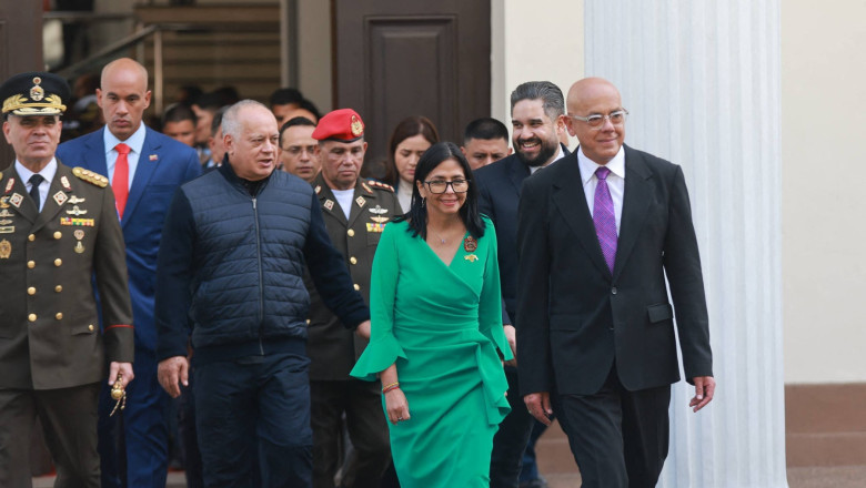 „Negocieri din umbră”. Washingtonul a discutat luni întregi cu șeful securității, Diosdado Cabello, înaintea raidului asupra lui Maduro