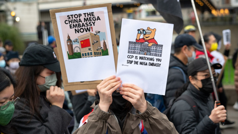 Controversele din jurul noii super-ambasade a Chinei la Londra: parlamentarii, îngrijoraţi de „camerele secrete” din viitorul sediu