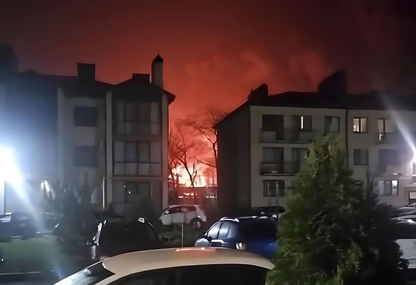 Dronele ucianene au lovit în această dimineață instalațiile de reparație ale aeronavelor strategice și o fabrică de drone din Taganrog