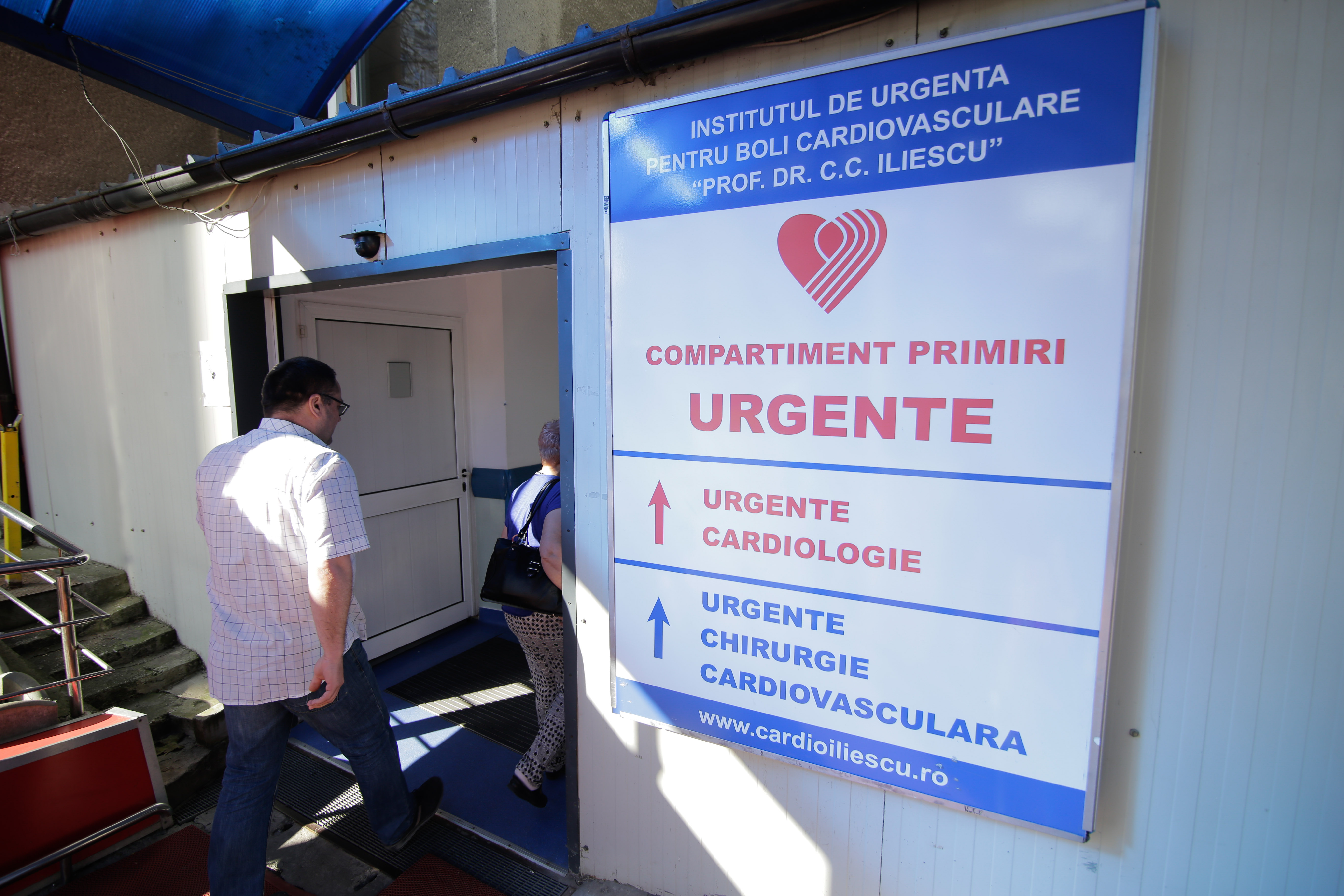 Mai multe spitale din Capitală, fără căldură. S-a decis reducerea numărului de operații. „În unele saloane sunt 16 grade”