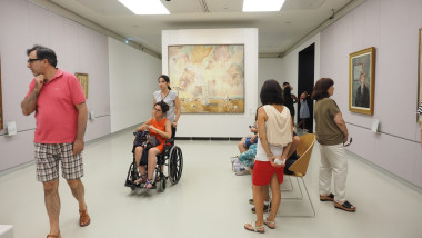 900,Arengario,art,contemporary,horizontal,Italy,Lombardy. people,Milan,museum,novecento,Piazza del Duomo,square,summer,tourist