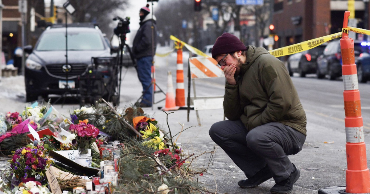 Medic blocat de agenții ICE în Minneapolis