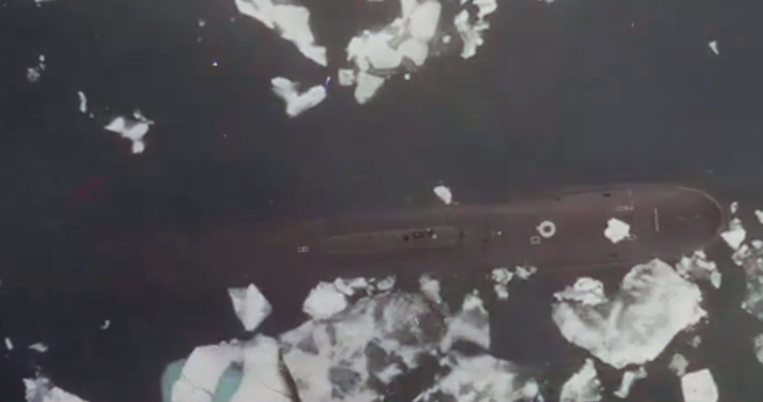 NATO, în alertă după ce un submarin nuclear rusesc s-a apropiat de o zonă strategică de lângă Groenlanda