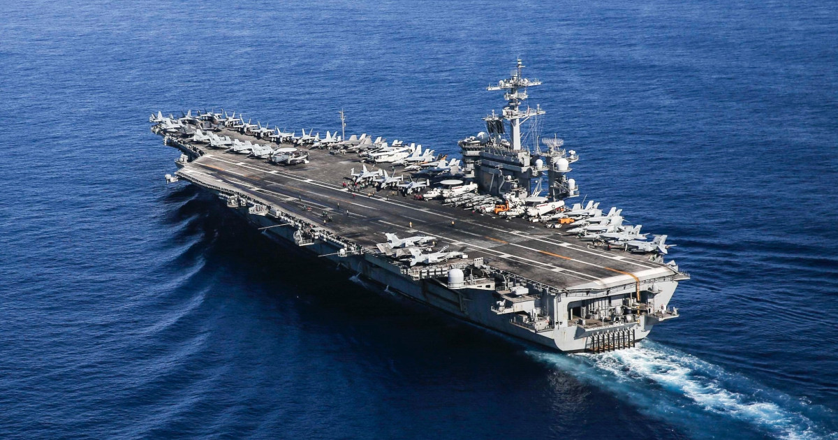 USS Abraham Lincoln a ajuns în Orientul Mijlociu