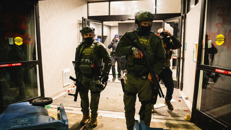 ICE Crackdown 2026: Minneapolis Operation Metro Surge