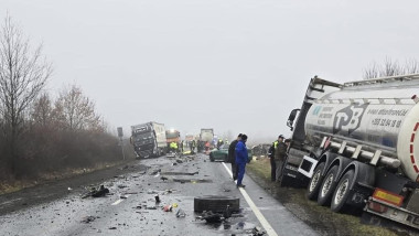 Instantaneu de la locul accidentului. Foto InfoCamioane