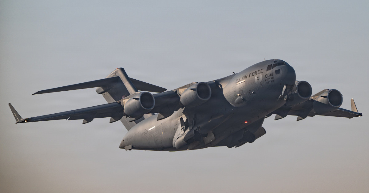 SUA anunţă un exerciţiu militar aerian în Orientul Mijlociu. Iranul spune că poate bloca Strâmtoarea Ormuz... Kép