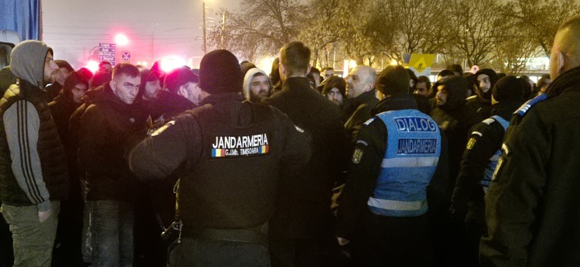 Suporteri PAOK Salonic, la Timişoara, pentru a se interesa de răniții din accidentul de pe DN6. Ambasadoarea elenă, vizită la spital