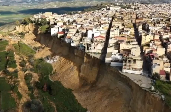 Acuzațiile unui român din Sicilia, după surpările catastrofale din zonă: „Problema e de peste 18 ani, autorităților nu le-a păsat”