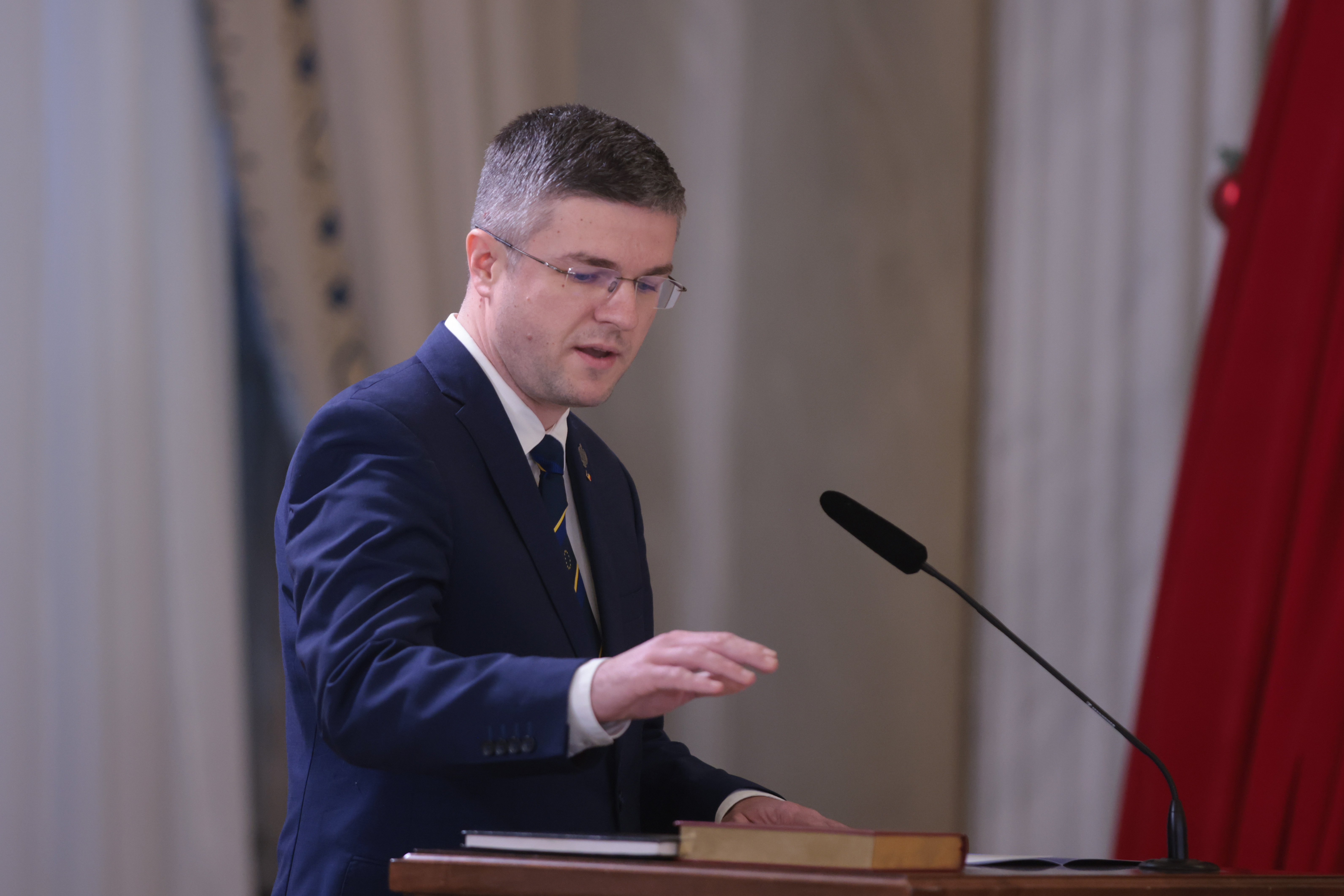 Ministrul Economiei, despre SALROM: „Voi continua eforturile lui Radu Miruță”. Ce urmează pentru companiile de stat neperformante