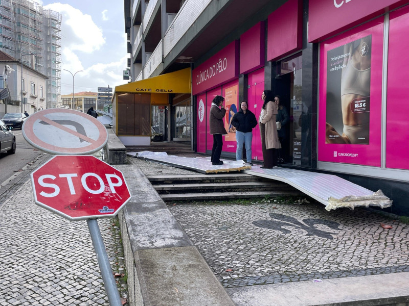 f7fdb641-095b-4e3b-affe-4c126ae4828b