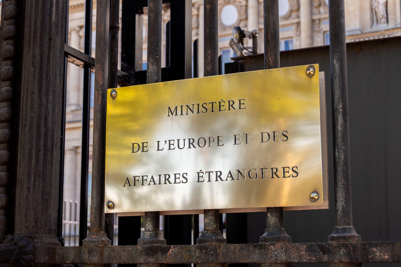 Franța invocă o situație „foarte specifică” și refuză negocieri cu SUA și Rusia privind controlul armelor nucleare