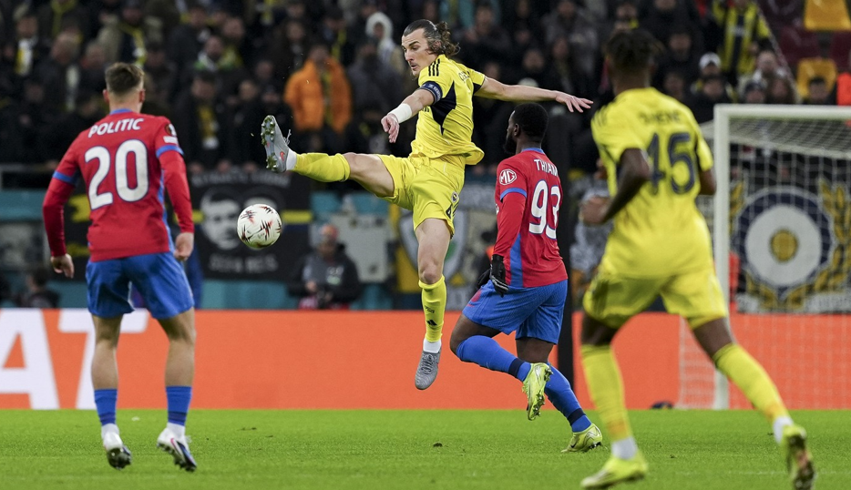 FCSB încheie participarea în Europa League după un meci bun cu Fenerbahce pe Arena Națională