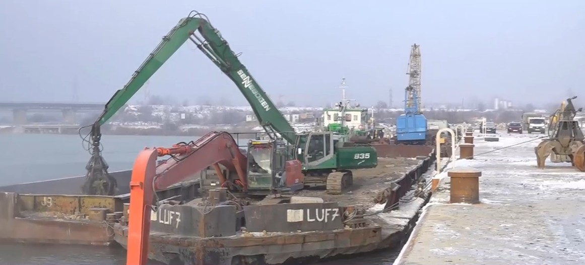 A fost finalizat primul port construit în România după Revoluție: Are o capacitate de 650.000 de tone de mărfuri pe an