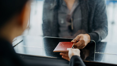 Cum se obține cartea electronică de identitate. Foto Getty Images