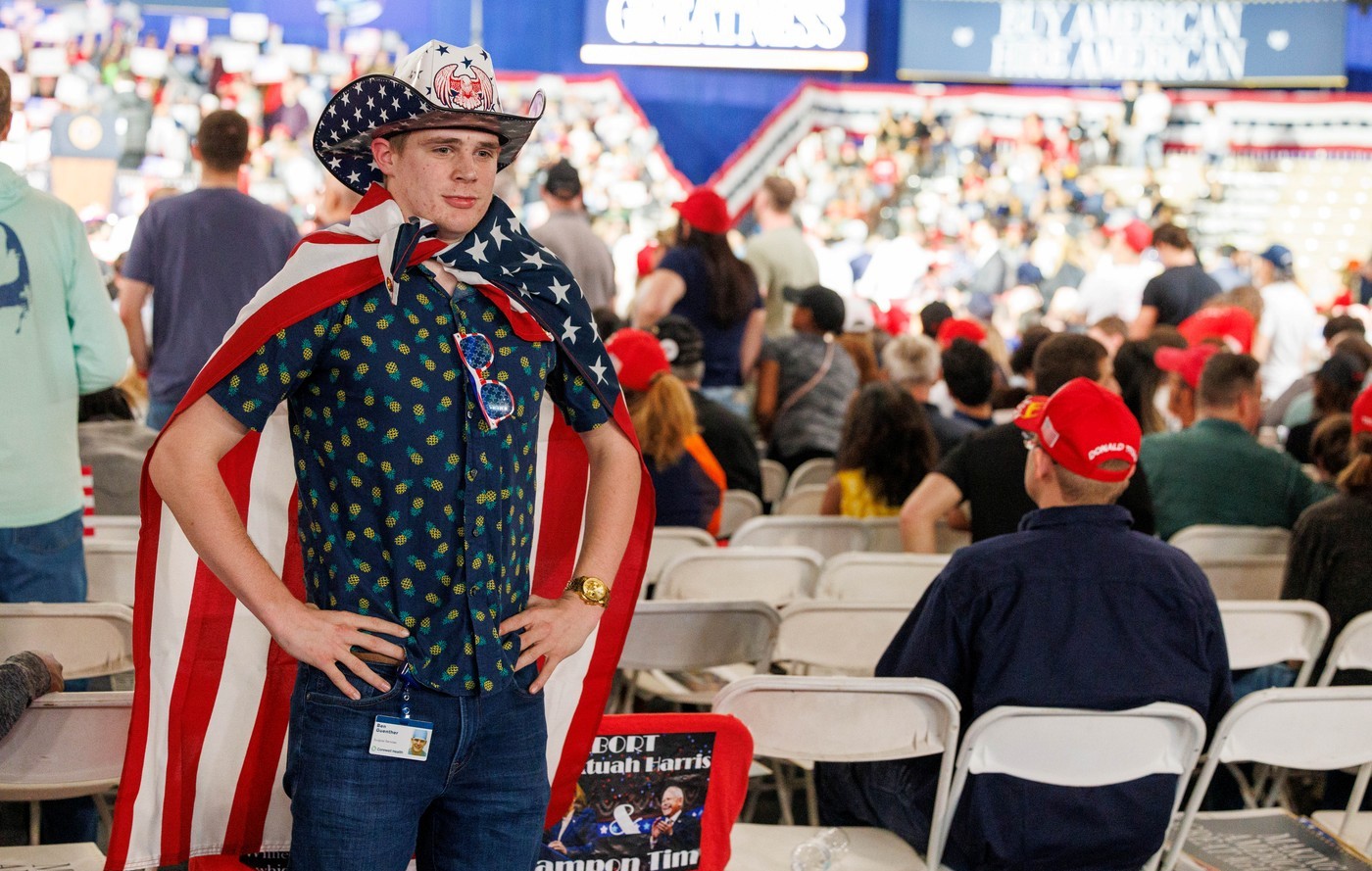 Sondaj: Tinerii americani care îl susțin pe Trump devin tot mai radicali pe teme precum religia și rolul femeii