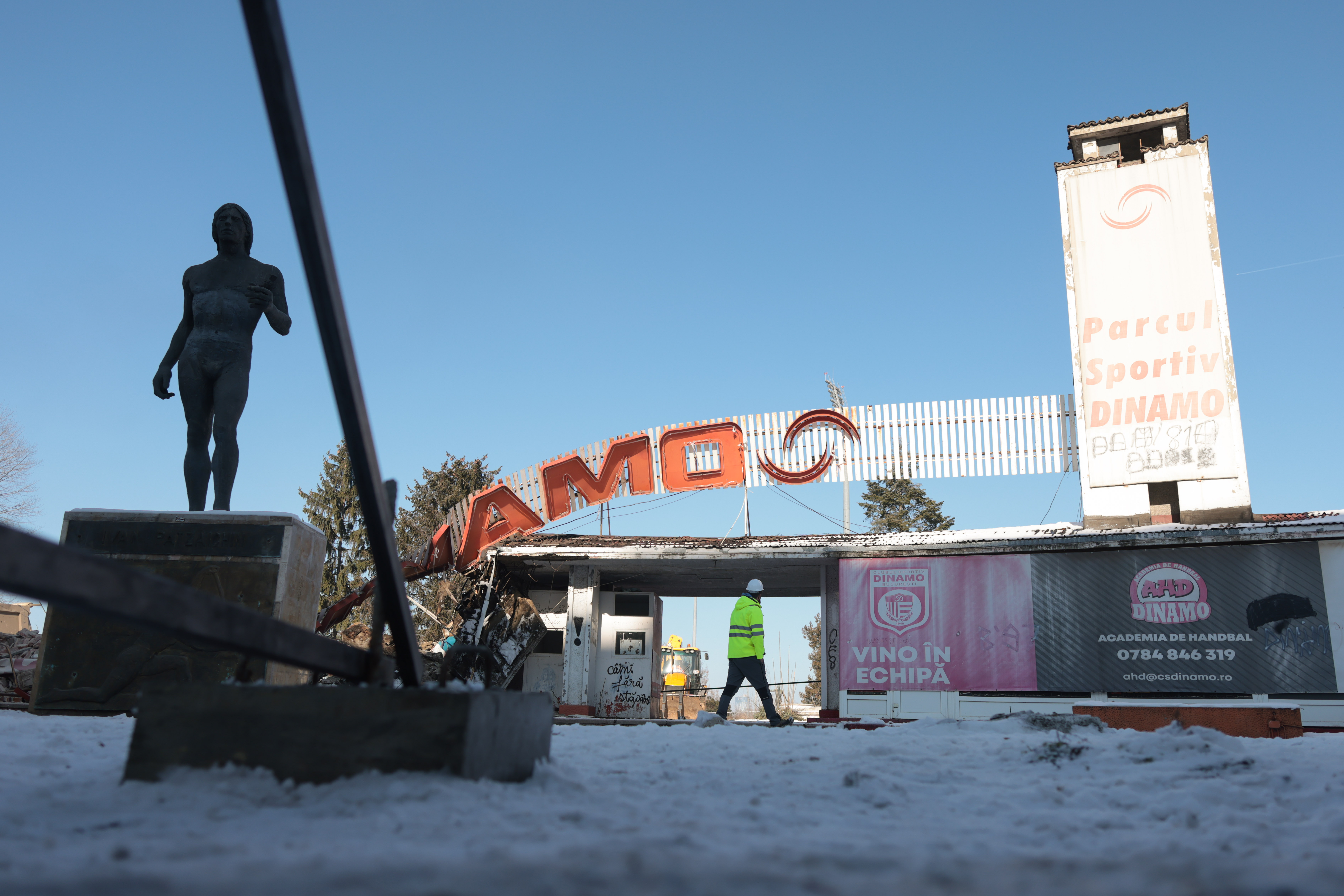 Incep lucrarile la noul stadion Dinamo. Fanii si-au luat „la revedere”. Care este cea mai frumoasa amintire pentru Ionel Danciulescu