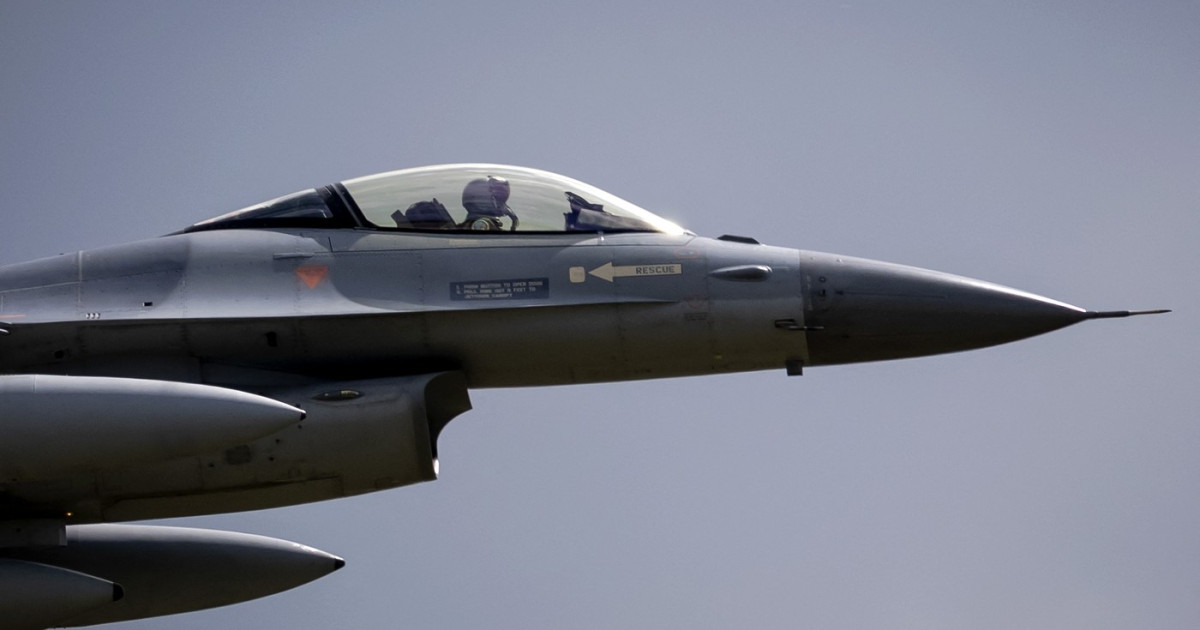 Dezinformare rusă: Danemarca vrea înapoi avioanele F-16 transferate Ucrainei pentru a le desfășura în... Kép