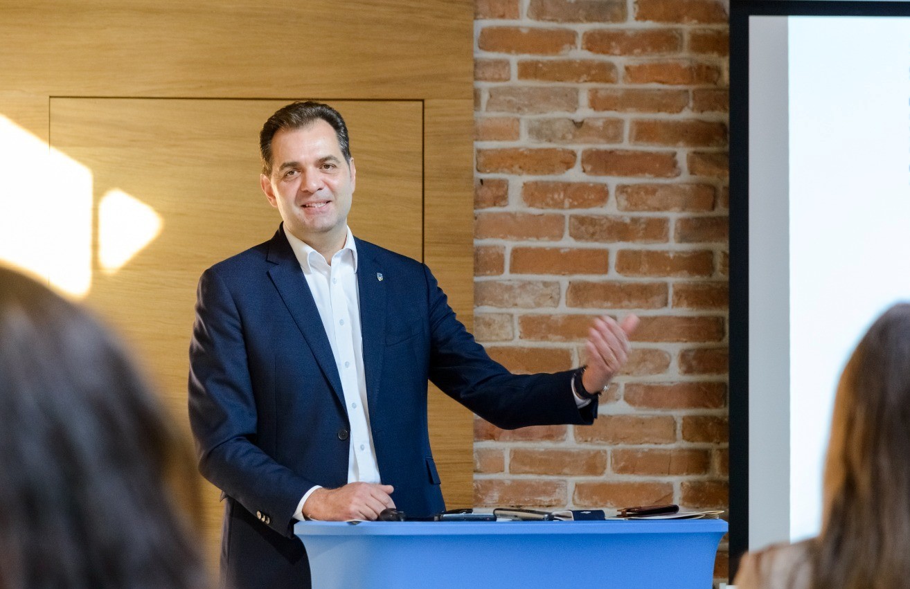 Primarul din Sfântu Gheorghe propune un referendum local pe tema taxelor și impozitelor, după protestele cetățenilor