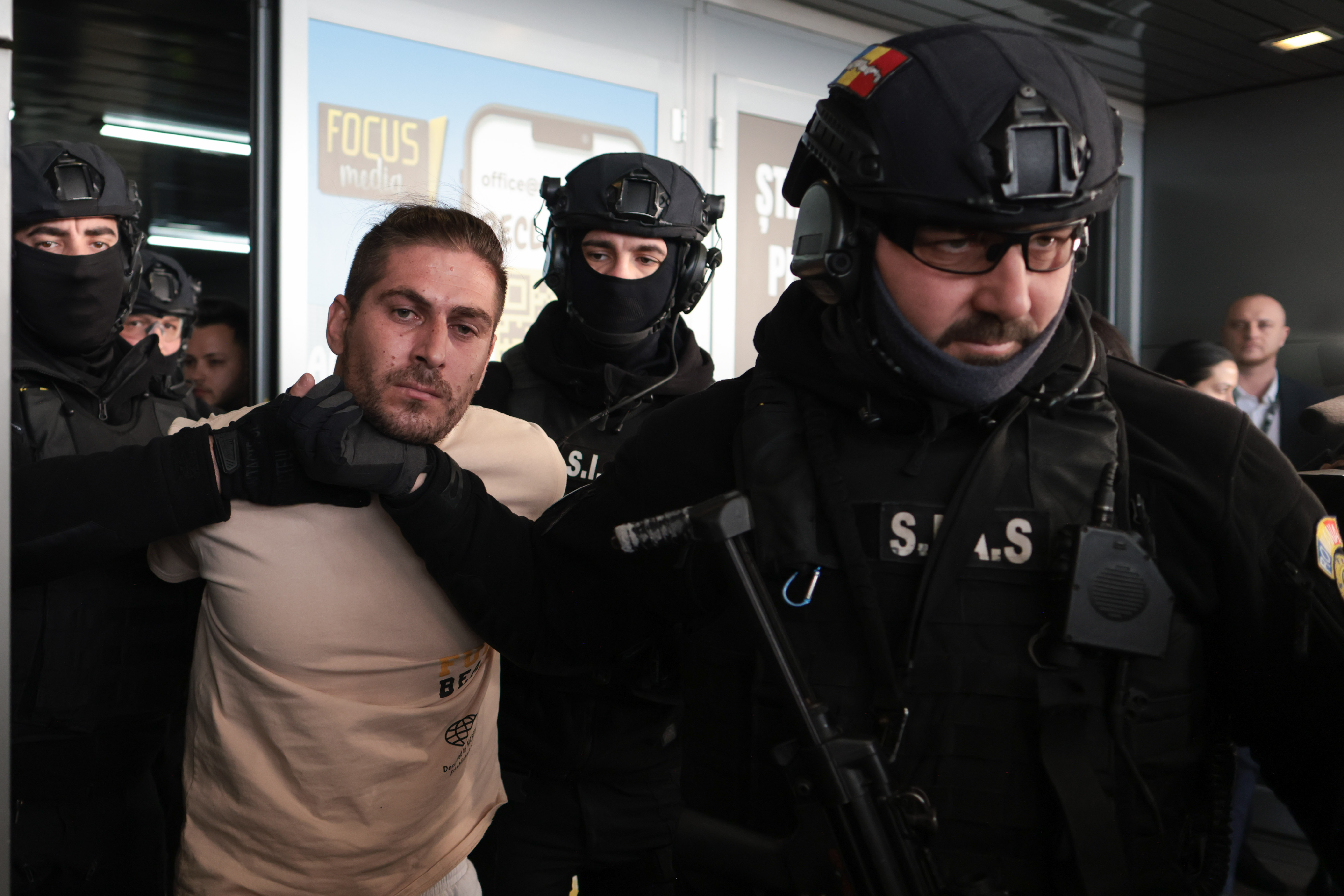Al treilea asasin al afaceristului Adrian Kreiner, prins în Indonezia, a fost adus în țară