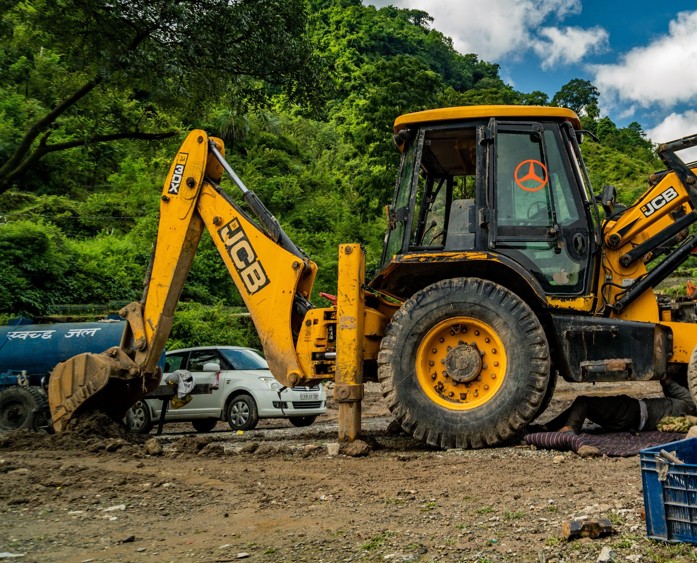 Alunecare de teren în zona unui camping din Noua Zeelandă. Salvatorii caută mai multe persoane date dispărute, printre care şi copii